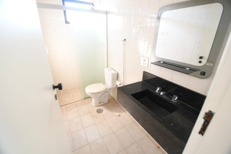 Apartamento à venda com 120m², 3 quartos e 1 vagaBanheiro 2