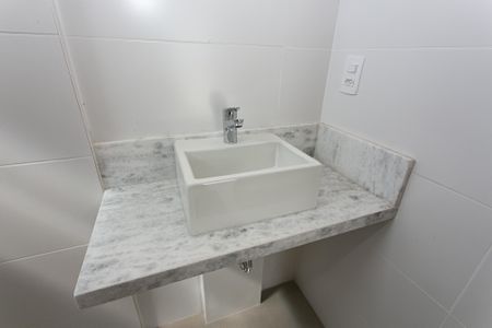 Apartamento para alugar com 123m², 2 quartos e 4 vagas Apartamento para alugar com 123m², 2 quartos e 4 vagasBanheiro da Suíte 1