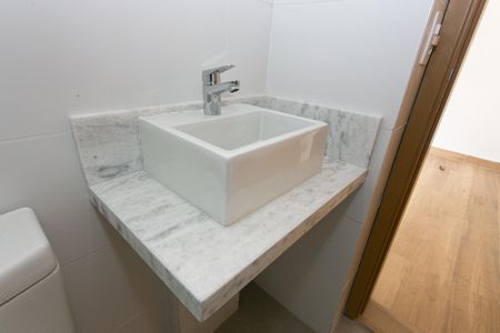 Apartamento para alugar com 123m², 2 quartos e 4 vagas Apartamento para alugar com 123m², 2 quartos e 4 vagasBanheiro da Suíte 2