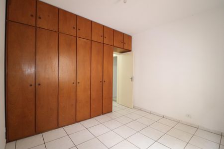 Casa à venda com 194m², 2 quartos e 3 vagasQuarto 