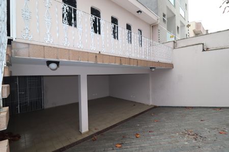 Casa à venda com 194m², 2 quartos e 3 vagasGaragem