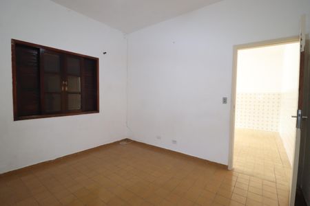 Casa à venda com 194m², 2 quartos e 3 vagasEdícula 