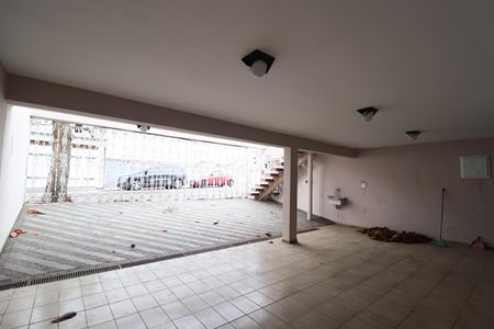 Casa à venda com 194m², 2 quartos e 3 vagasGaragem