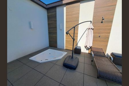 Apartamento à venda com 38m², 1 quarto e 1 vagaÁrea comum