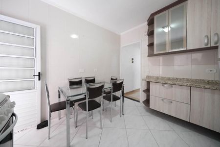 Casa à venda com 96m², 2 quartos e 2 vagasCozinha
