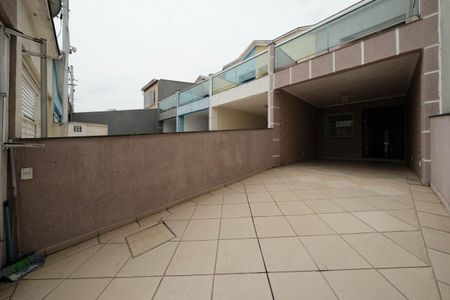 Casa à venda com 96m², 2 quartos e 2 vagasGaragem