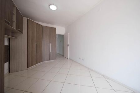 Casa à venda com 96m², 2 quartos e 2 vagasSuíte 2