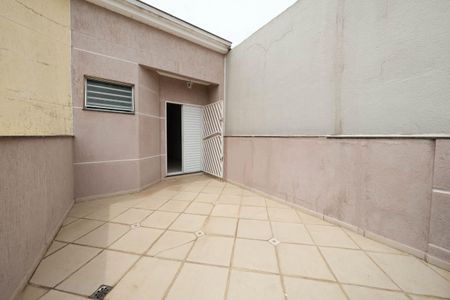Casa à venda com 96m², 2 quartos e 2 vagasVaranda da Suíte 2