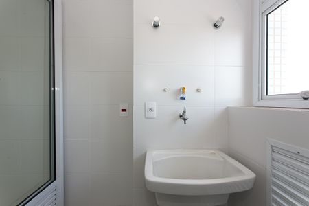 Apartamento para alugar com 81m², 2 quartos e 2 vagas Apartamento para alugar com 81m², 2 quartos e 2 vagasÁrea de Serviço