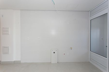 Apartamento para alugar com 81m², 2 quartos e 2 vagas Apartamento para alugar com 81m², 2 quartos e 2 vagasCozinha