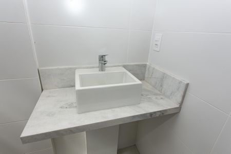 Apartamento para alugar com 81m², 2 quartos e 2 vagas Apartamento para alugar com 81m², 2 quartos e 2 vagasBanheiro da Suíte