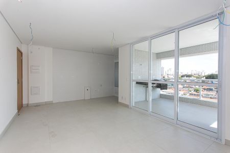 Apartamento para alugar com 81m², 2 quartos e 2 vagas Apartamento para alugar com 81m², 2 quartos e 2 vagasSala