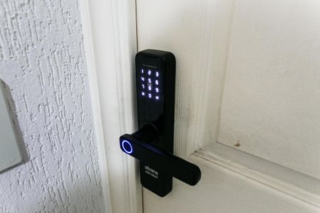 Apartamento à venda com 78m², 3 quartos e 1 vagaFechadura Eletrônica