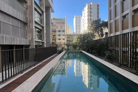 Studio à venda com 28m², 0 quarto e sem vagaÁrea comum - Piscina