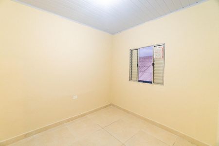 Quarto 2 de casa para alugar com 2 quartos, 60m² em Vila Guarani (zona Sul), São Paulo