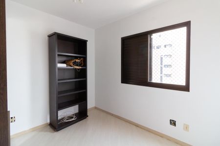 Apartamento à venda com 89m², 3 quartos e 1 vagaQuarto 2
