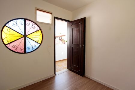 Casa de condomínio à venda com 750m², 6 quartos e 6 vagas Casa de condomínio à venda com 750m², 6 quartos e 6 vagasQuarto de hospedes