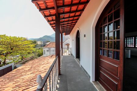 Casa de condomínio à venda com 750m², 6 quartos e 6 vagas Casa de condomínio à venda com 750m², 6 quartos e 6 vagasVaranda Espaço de Festas - 3° Andar