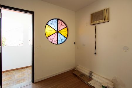 Casa de condomínio à venda com 750m², 6 quartos e 6 vagas Casa de condomínio à venda com 750m², 6 quartos e 6 vagasSuíte 5