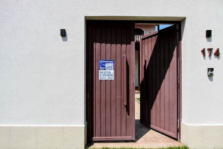 Casa de condomínio à venda com 750m², 6 quartos e 6 vagas Casa de condomínio à venda com 750m², 6 quartos e 6 vagasPlaquinha