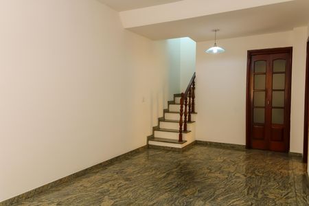 Sala de casa de condomínio à venda com 3 quartos, 150m² em Cachambi, Rio de Janeiro