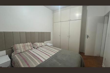Apartamento à venda com 70m², 3 quartos e 2 vagas Apartamento à venda com 70m², 3 quartos e 2 vagasQuarto 2