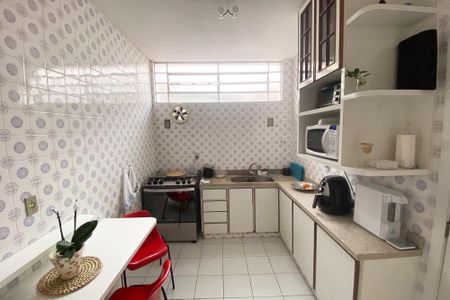 Casa à venda com 175m², 3 quartos e 2 vagasCozinha