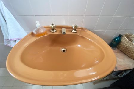 Casa à venda com 175m², 3 quartos e 2 vagasBanheiro da Suíte