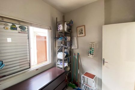 Casa à venda com 175m², 3 quartos e 2 vagasQuarto de Serviço