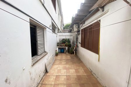 Casa à venda com 175m², 3 quartos e 2 vagasÁrea Externa