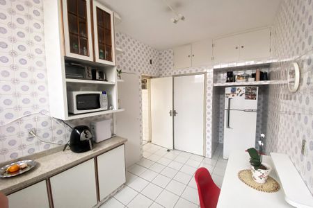 Casa à venda com 175m², 3 quartos e 2 vagasCozinha