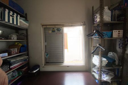 Casa à venda com 175m², 3 quartos e 2 vagasQuarto de Serviço