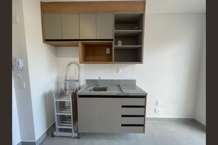 Apartamento para alugar com 24m², 1 quarto e sem vaga Apartamento para alugar com 24m², 1 quarto e sem vagaCozinha e Área de Serviço
