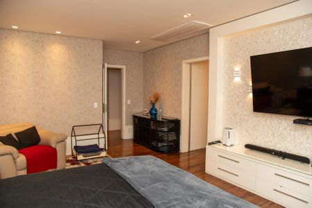 Apartamento à venda com 385m², 4 quartos e 5 vagasSuíte