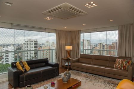 Apartamento à venda com 385m², 4 quartos e 5 vagasSala de TV