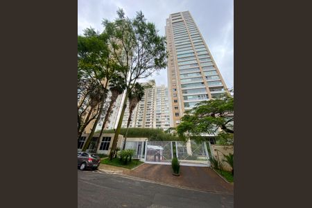 Apartamento à venda com 385m², 4 quartos e 5 vagasFachada