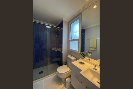 Apartamento à venda com 385m², 4 quartos e 5 vagasBanheiro da Suíte 4