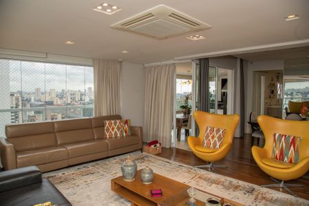 Apartamento à venda com 385m², 4 quartos e 5 vagasSala de TV