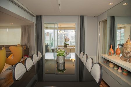 Apartamento à venda com 385m², 4 quartos e 5 vagasSala de Jantar