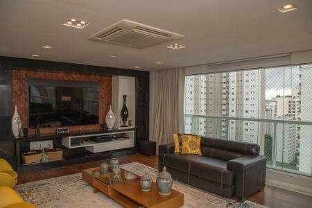 Apartamento à venda com 385m², 4 quartos e 5 vagasSala de TV