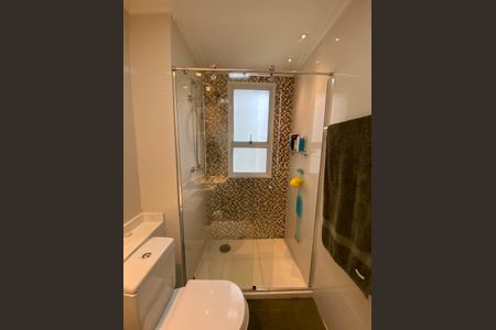 Apartamento à venda com 385m², 4 quartos e 5 vagasBanheiro da Suíte 2