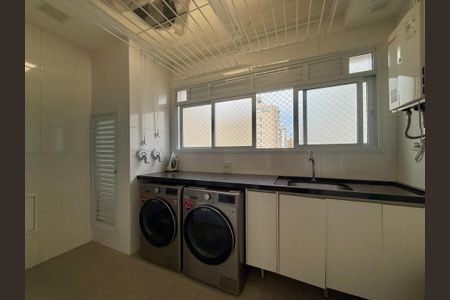 Apartamento à venda com 164m², 3 quartos e 3 vagasÁrea de Serviço