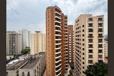 Apartamento à venda com 164m², 3 quartos e 3 vagasVista