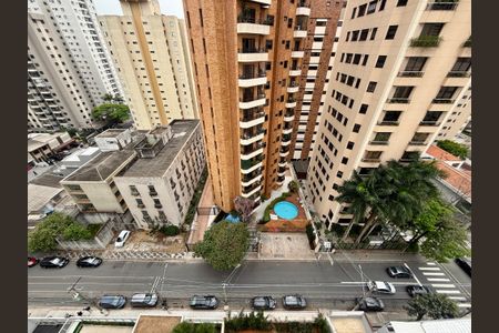 Apartamento à venda com 164m², 3 quartos e 3 vagasVista