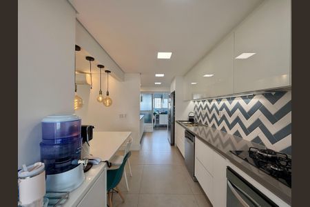 Apartamento à venda com 164m², 3 quartos e 3 vagasCozinha