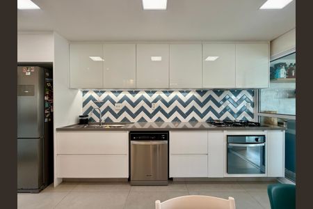 Apartamento à venda com 164m², 3 quartos e 3 vagasCozinha