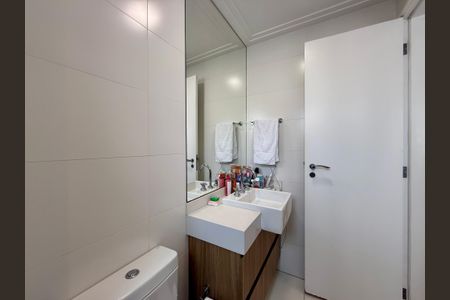 Apartamento à venda com 164m², 3 quartos e 3 vagasBanheiro Suíte 3