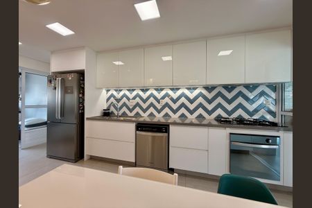 Apartamento à venda com 164m², 3 quartos e 3 vagasCozinha