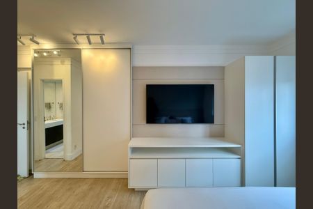 Apartamento à venda com 164m², 3 quartos e 3 vagasSuíte 2