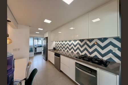 Apartamento à venda com 164m², 3 quartos e 3 vagasCozinha